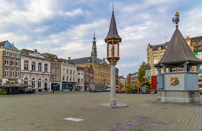 Vloerenbedrijf actief bij renovatieprojecten in de binnenstad van Den Bosch